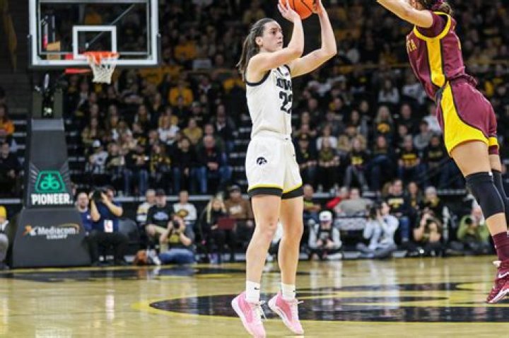 Caitlin Clark's Towering Height: A Game-Changer On The Court