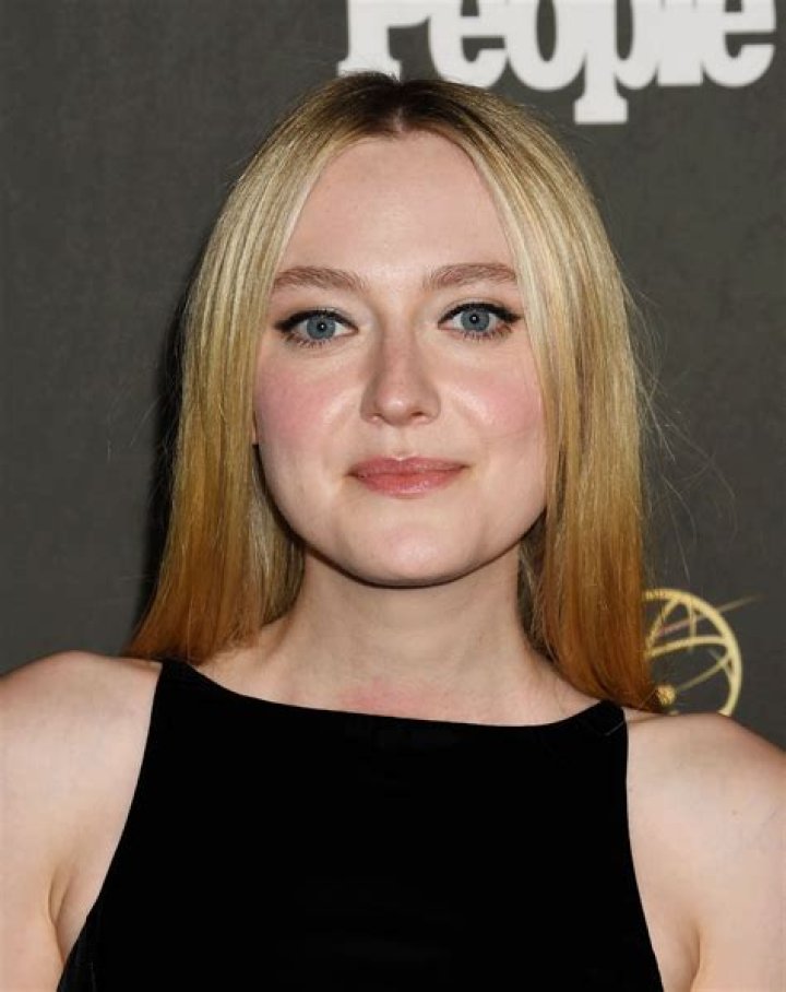 Dakota Fanning's Net Worth Revealed: An Enormous Fortune