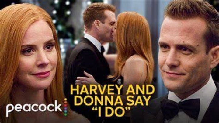 Does Ricky cheat on Amy with Karlee?