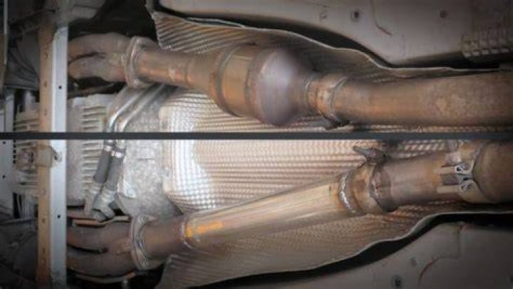 Is a catalytic converter delete illegal?