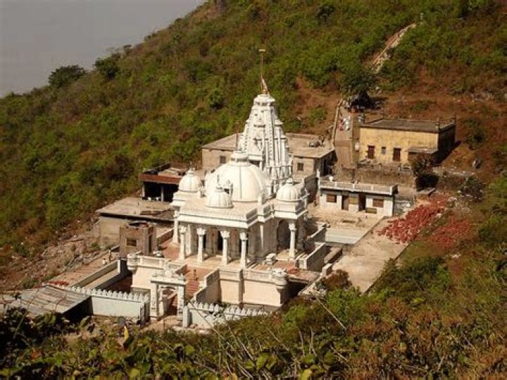 Is Shikhar Pahariya A Jain Pilgrimage Site? Uncover The Truth