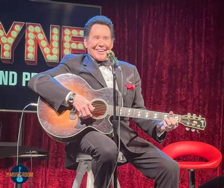 Is Wayne Newton Still Alive? Legendary Performer's Current Status