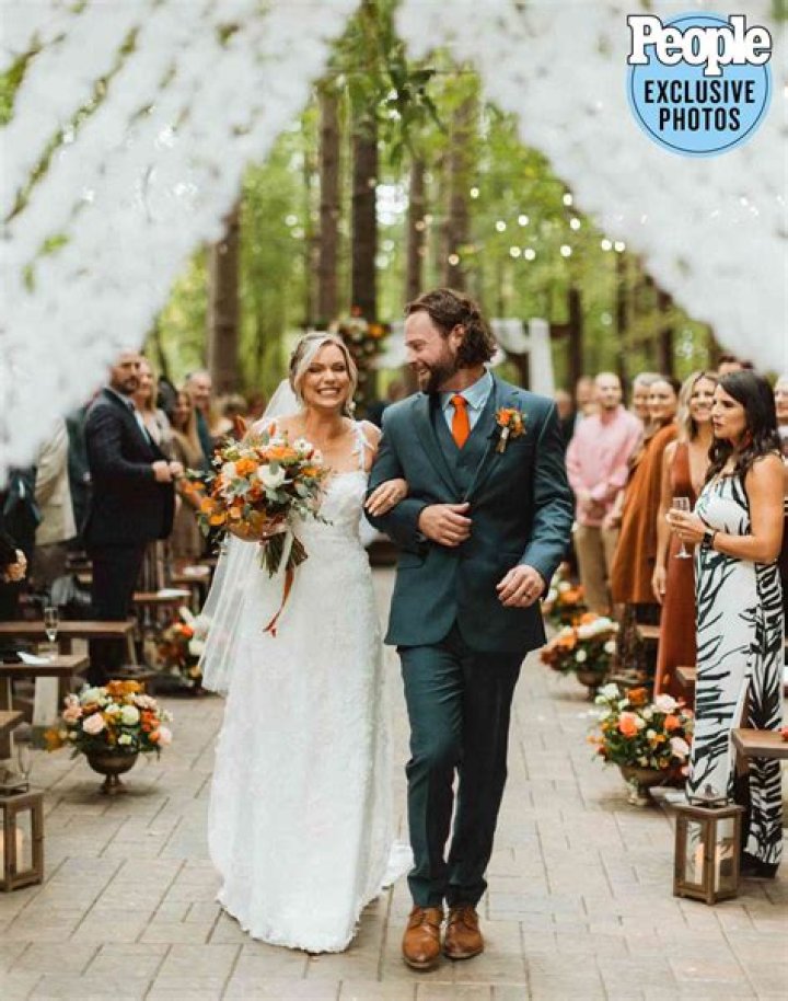 Samantha Fish: All The Details On Her Marriage