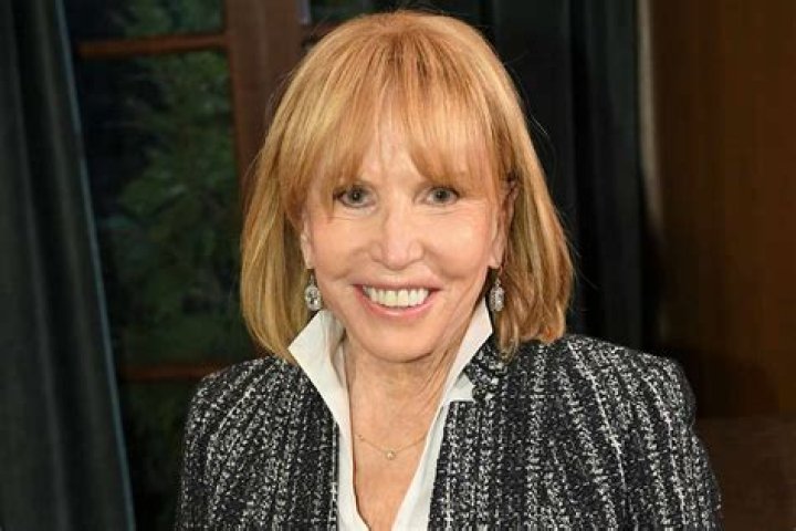The Renowned Leslie Charleson: Actress Extraordinaire