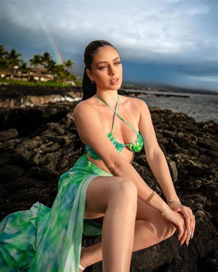 Ultimate Guide To Camila Araujo's Exclusive Content